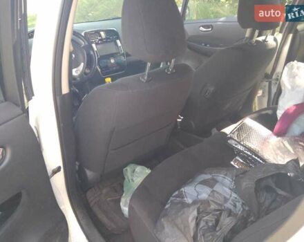 Белый Ниссан Лиф, объемом двигателя 0 л и пробегом 181 тыс. км за 6445 $, фото 11 на Automoto.ua