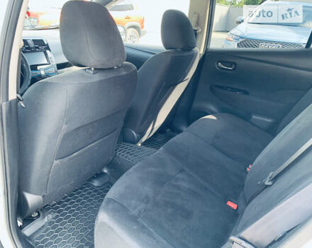 Белый Ниссан Лиф, объемом двигателя 0 л и пробегом 123 тыс. км за 9150 $, фото 20 на Automoto.ua