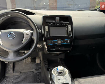 Білий Ніссан Ліф, об'ємом двигуна 0 л та пробігом 187 тис. км за 6300 $, фото 14 на Automoto.ua