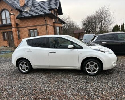 Белый Ниссан Лиф, объемом двигателя 0 л и пробегом 116 тыс. км за 6500 $, фото 3 на Automoto.ua