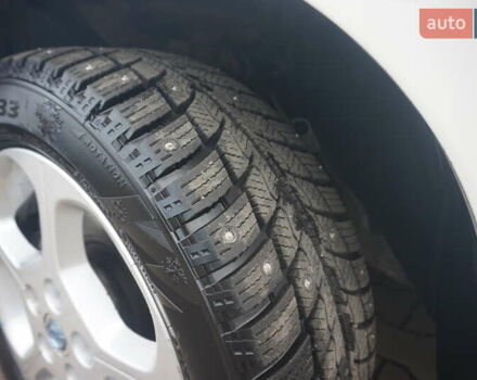 Білий Ніссан Ліф, об'ємом двигуна 0 л та пробігом 138 тис. км за 5888 $, фото 75 на Automoto.ua