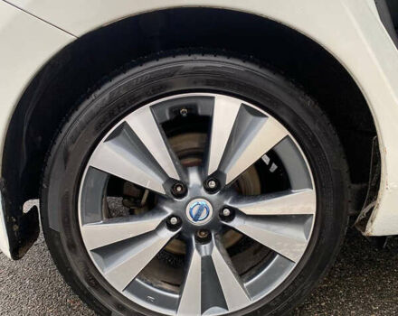 Белый Ниссан Лиф, объемом двигателя 0 л и пробегом 90 тыс. км за 6700 $, фото 6 на Automoto.ua