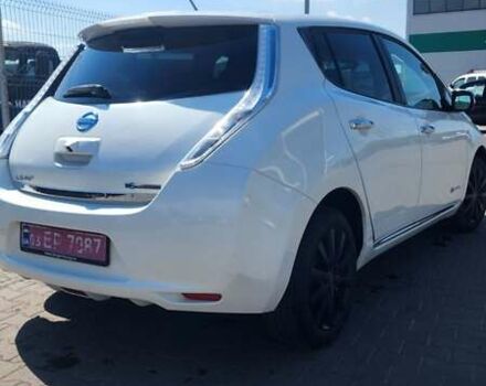 Белый Ниссан Лиф, объемом двигателя 0 л и пробегом 137 тыс. км за 6500 $, фото 23 на Automoto.ua