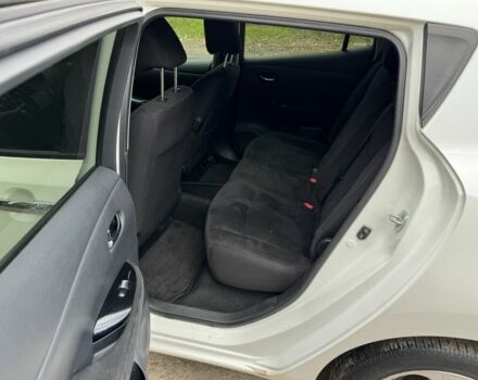 Белый Ниссан Лиф, объемом двигателя 0 л и пробегом 143 тыс. км за 5700 $, фото 12 на Automoto.ua