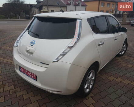Білий Ніссан Ліф, об'ємом двигуна 0 л та пробігом 138 тис. км за 5888 $, фото 18 на Automoto.ua