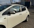 Белый Ниссан Лиф, объемом двигателя 0 л и пробегом 295 тыс. км за 7900 $, фото 1 на Automoto.ua