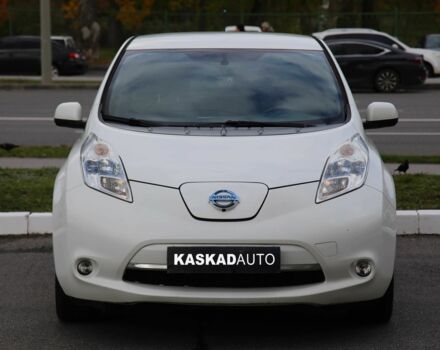 Белый Ниссан Лиф, объемом двигателя 0 л и пробегом 220 тыс. км за 7300 $, фото 1 на Automoto.ua