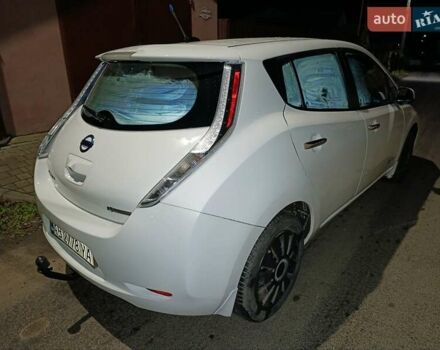 Белый Ниссан Лиф, объемом двигателя 0 л и пробегом 170 тыс. км за 6300 $, фото 1 на Automoto.ua