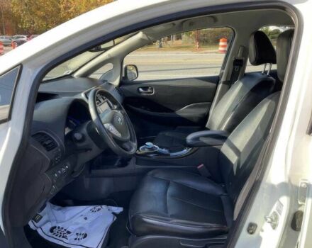 Белый Ниссан Лиф, объемом двигателя 0 л и пробегом 89 тыс. км за 8200 $, фото 7 на Automoto.ua