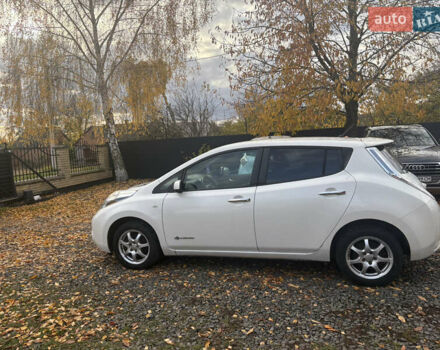 Белый Ниссан Лиф, объемом двигателя 0 л и пробегом 122 тыс. км за 6200 $, фото 7 на Automoto.ua