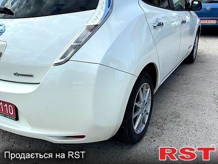 Білий Ніссан Ліф, об'ємом двигуна 80 л та пробігом 96 тис. км за 7750 $, фото 1 на Automoto.ua