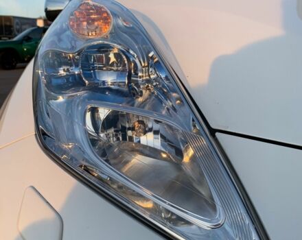 Білий Ніссан Ліф, об'ємом двигуна 0 л та пробігом 145 тис. км за 6950 $, фото 21 на Automoto.ua