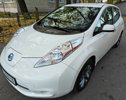 Белый Ниссан Лиф, объемом двигателя 0 л и пробегом 118 тыс. км за 7599 $, фото 7 на Automoto.ua