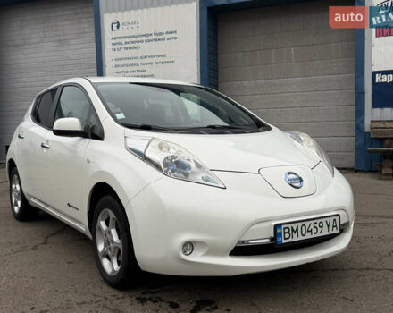 Белый Ниссан Лиф, объемом двигателя 0 л и пробегом 160 тыс. км за 6300 $, фото 2 на Automoto.ua