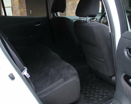 Белый Ниссан Лиф, объемом двигателя 0 л и пробегом 180 тыс. км за 6500 $, фото 26 на Automoto.ua