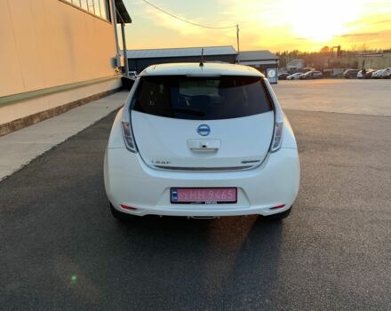 Білий Ніссан Ліф, об'ємом двигуна 0 л та пробігом 145 тис. км за 6950 $, фото 4 на Automoto.ua