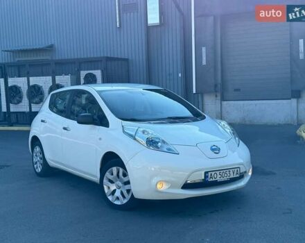 Белый Ниссан Лиф, объемом двигателя 0 л и пробегом 69 тыс. км за 7599 $, фото 1 на Automoto.ua