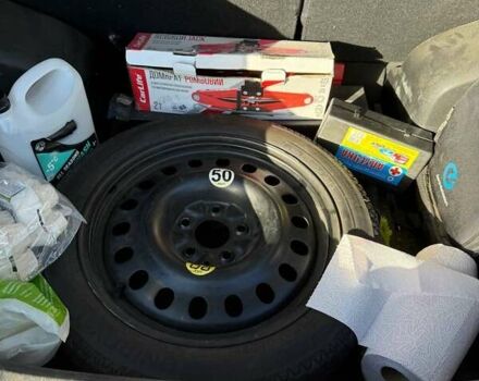 Белый Ниссан Лиф, объемом двигателя 0 л и пробегом 161 тыс. км за 8500 $, фото 5 на Automoto.ua