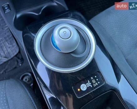 Белый Ниссан Лиф, объемом двигателя 0 л и пробегом 134 тыс. км за 6190 $, фото 29 на Automoto.ua