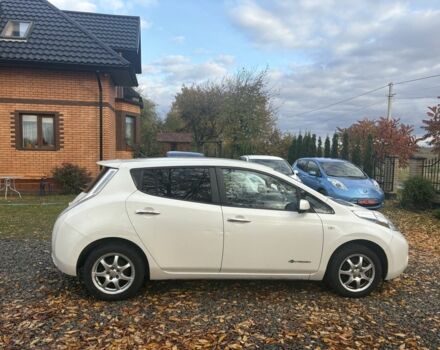 Білий Ніссан Ліф, об'ємом двигуна 0 л та пробігом 122 тис. км за 6200 $, фото 3 на Automoto.ua