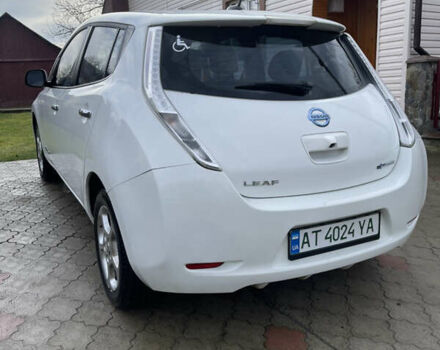 Белый Ниссан Лиф, объемом двигателя 0 л и пробегом 118 тыс. км за 6400 $, фото 12 на Automoto.ua