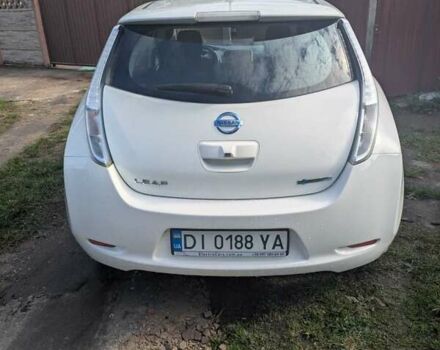 Белый Ниссан Лиф, объемом двигателя 0 л и пробегом 124 тыс. км за 5300 $, фото 10 на Automoto.ua