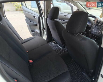 Белый Ниссан Лиф, объемом двигателя 0 л и пробегом 118 тыс. км за 7599 $, фото 40 на Automoto.ua