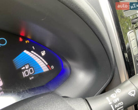 Белый Ниссан Лиф, объемом двигателя 0 л и пробегом 148 тыс. км за 5999 $, фото 21 на Automoto.ua