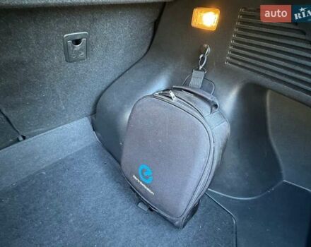 Белый Ниссан Лиф, объемом двигателя 0 л и пробегом 69 тыс. км за 7599 $, фото 21 на Automoto.ua