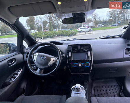 Белый Ниссан Лиф, объемом двигателя 0 л и пробегом 145 тыс. км за 6799 $, фото 19 на Automoto.ua