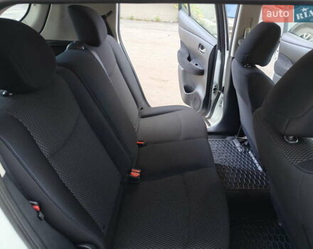 Белый Ниссан Лиф, объемом двигателя 0 л и пробегом 118 тыс. км за 7599 $, фото 41 на Automoto.ua