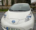 Білий Ніссан Ліф, об'ємом двигуна 0 л та пробігом 179 тис. км за 6800 $, фото 1 на Automoto.ua