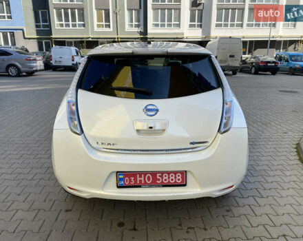 Белый Ниссан Лиф, объемом двигателя 0 л и пробегом 112 тыс. км за 7599 $, фото 11 на Automoto.ua