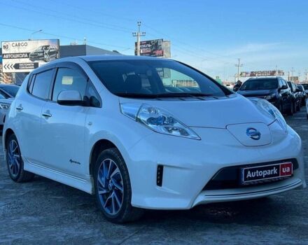 Белый Ниссан Лиф, объемом двигателя 0 л и пробегом 134 тыс. км за 6190 $, фото 6 на Automoto.ua