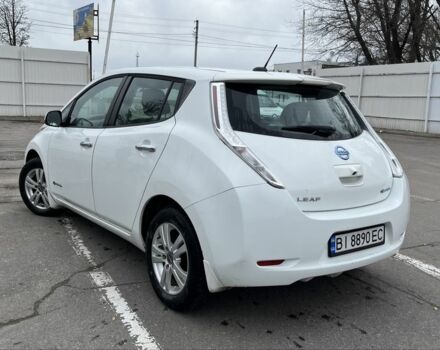 Белый Ниссан Лиф, объемом двигателя 0 л и пробегом 180 тыс. км за 6200 $, фото 6 на Automoto.ua