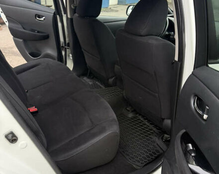 Белый Ниссан Лиф, объемом двигателя 0 л и пробегом 160 тыс. км за 6300 $, фото 18 на Automoto.ua