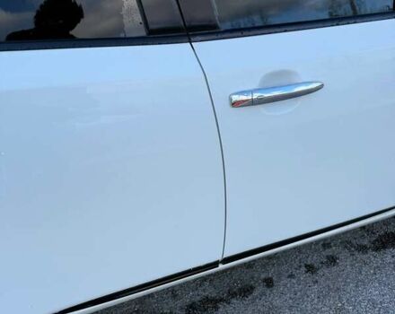 Белый Ниссан Лиф, объемом двигателя 0 л и пробегом 161 тыс. км за 8500 $, фото 21 на Automoto.ua