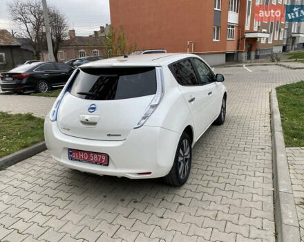 Белый Ниссан Лиф, объемом двигателя 0 л и пробегом 83 тыс. км за 7499 $, фото 7 на Automoto.ua