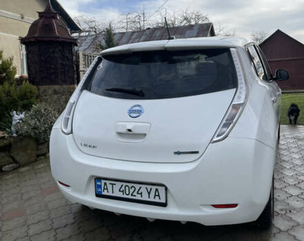 Белый Ниссан Лиф, объемом двигателя 0 л и пробегом 118 тыс. км за 6400 $, фото 7 на Automoto.ua