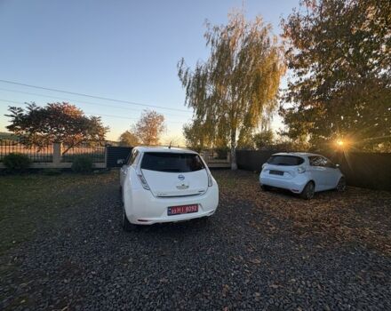 Белый Ниссан Лиф, объемом двигателя 0 л и пробегом 117 тыс. км за 6200 $, фото 14 на Automoto.ua