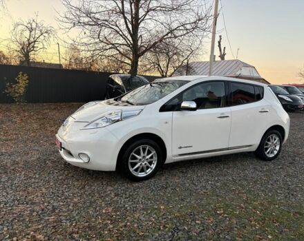 Белый Ниссан Лиф, объемом двигателя 0 л и пробегом 117 тыс. км за 6000 $, фото 9 на Automoto.ua