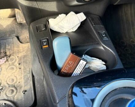 Белый Ниссан Лиф, объемом двигателя 0 л и пробегом 161 тыс. км за 8500 $, фото 13 на Automoto.ua