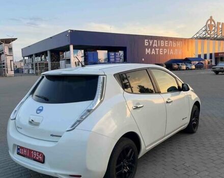 Білий Ніссан Ліф, об'ємом двигуна 0 л та пробігом 82 тис. км за 6599 $, фото 7 на Automoto.ua