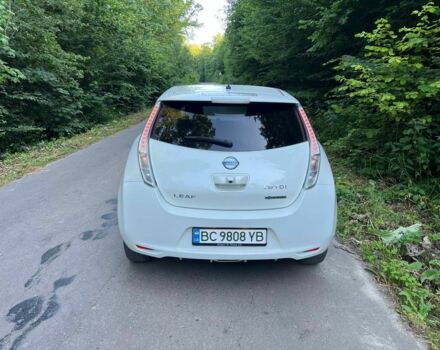 Белый Ниссан Лиф, объемом двигателя 0 л и пробегом 90 тыс. км за 6700 $, фото 6 на Automoto.ua