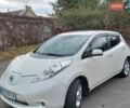 Білий Ніссан Ліф, об'ємом двигуна 0 л та пробігом 124 тис. км за 6500 $, фото 1 на Automoto.ua