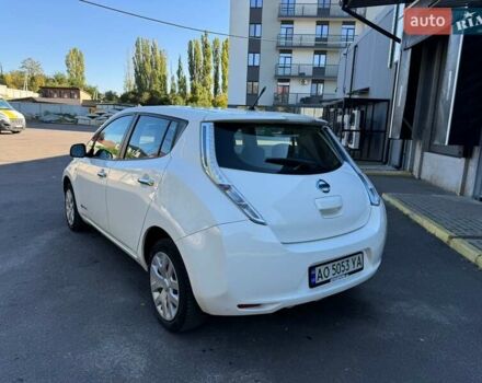 Белый Ниссан Лиф, объемом двигателя 0 л и пробегом 69 тыс. км за 7599 $, фото 8 на Automoto.ua