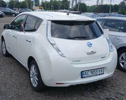 Белый Ниссан Лиф, объемом двигателя 0 л и пробегом 107 тыс. км за 6250 $, фото 3 на Automoto.ua