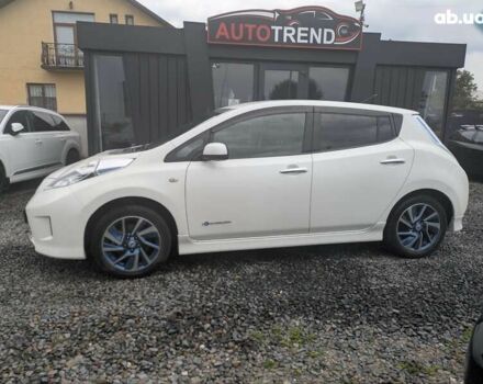 Білий Ніссан Ліф, об'ємом двигуна 0 л та пробігом 134 тис. км за 6500 $, фото 4 на Automoto.ua