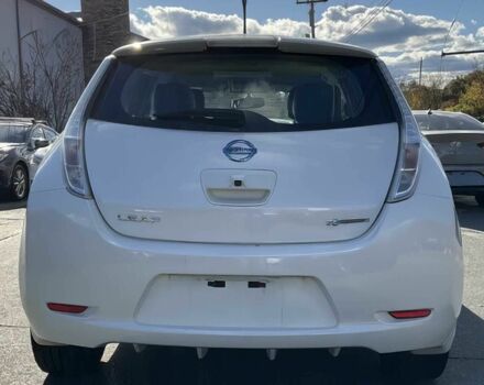Білий Ніссан Ліф, об'ємом двигуна 0 л та пробігом 88 тис. км за 1400 $, фото 5 на Automoto.ua