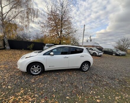 Білий Ніссан Ліф, об'ємом двигуна 0 л та пробігом 122 тис. км за 6200 $, фото 11 на Automoto.ua